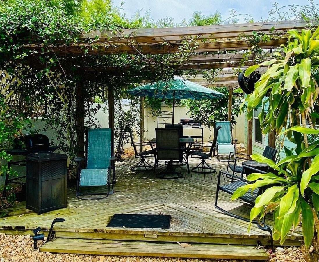Clermont Cabanas Villa Exterior photo