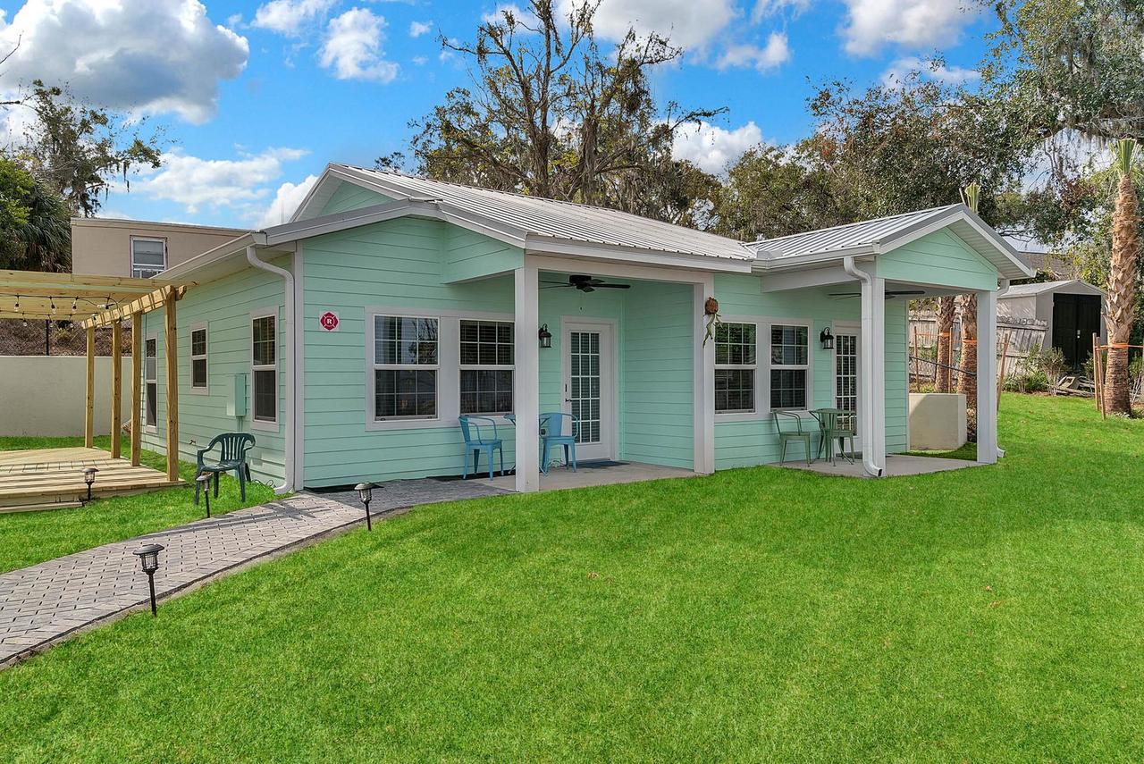 Clermont Cabanas Villa Exterior photo